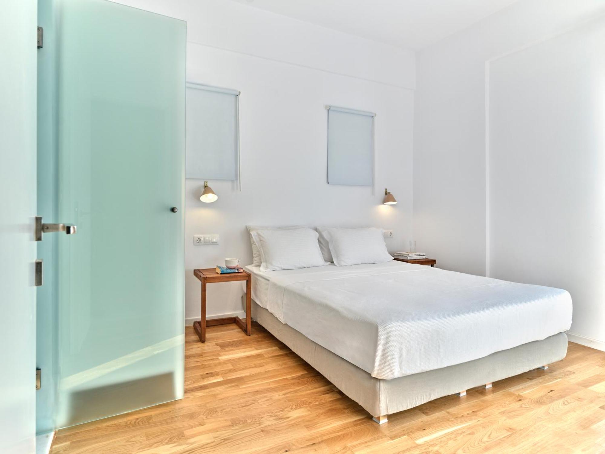 Magoo Suites Logaras Esterno foto