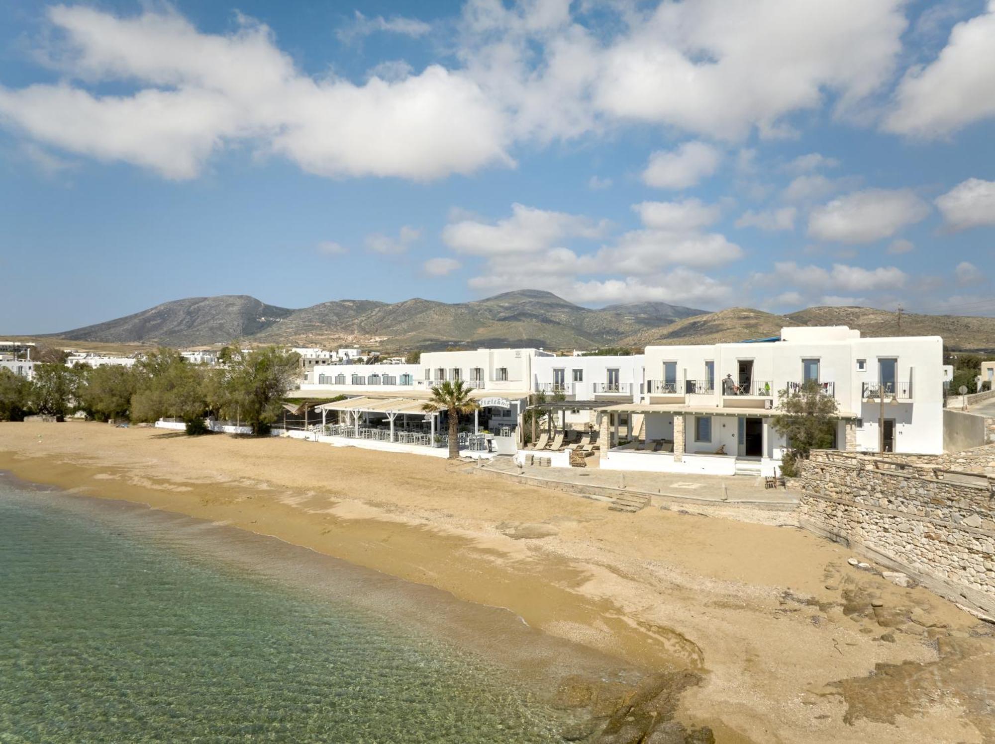 Magoo Suites Logaras Esterno foto