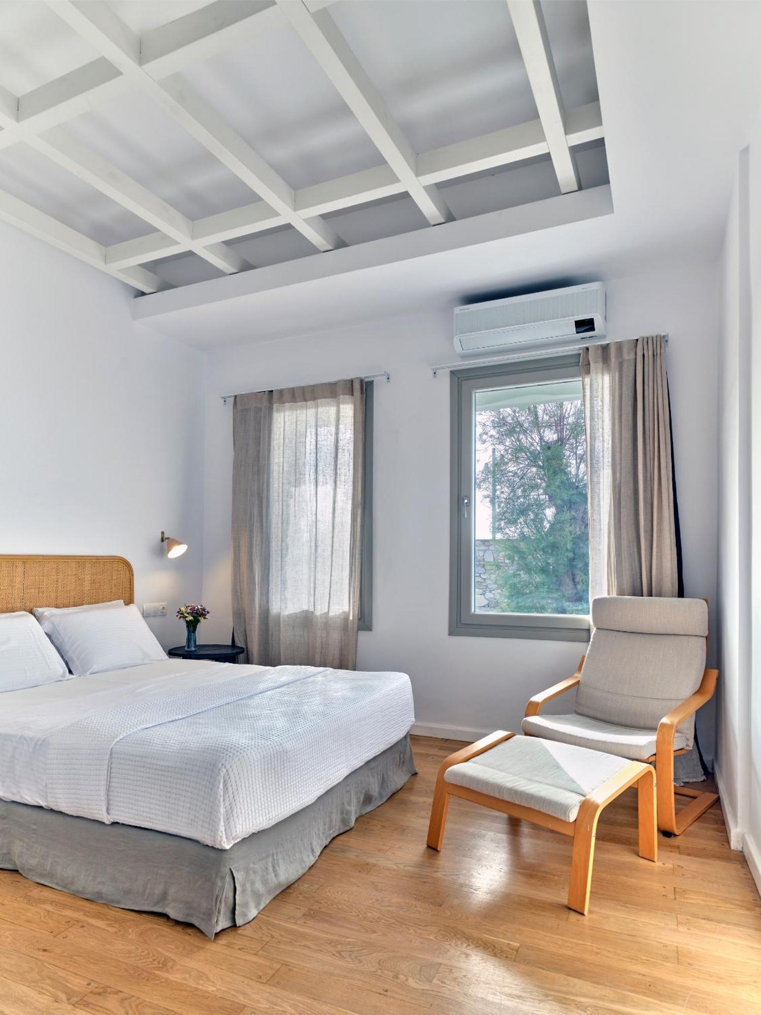 Magoo Suites Logaras Esterno foto