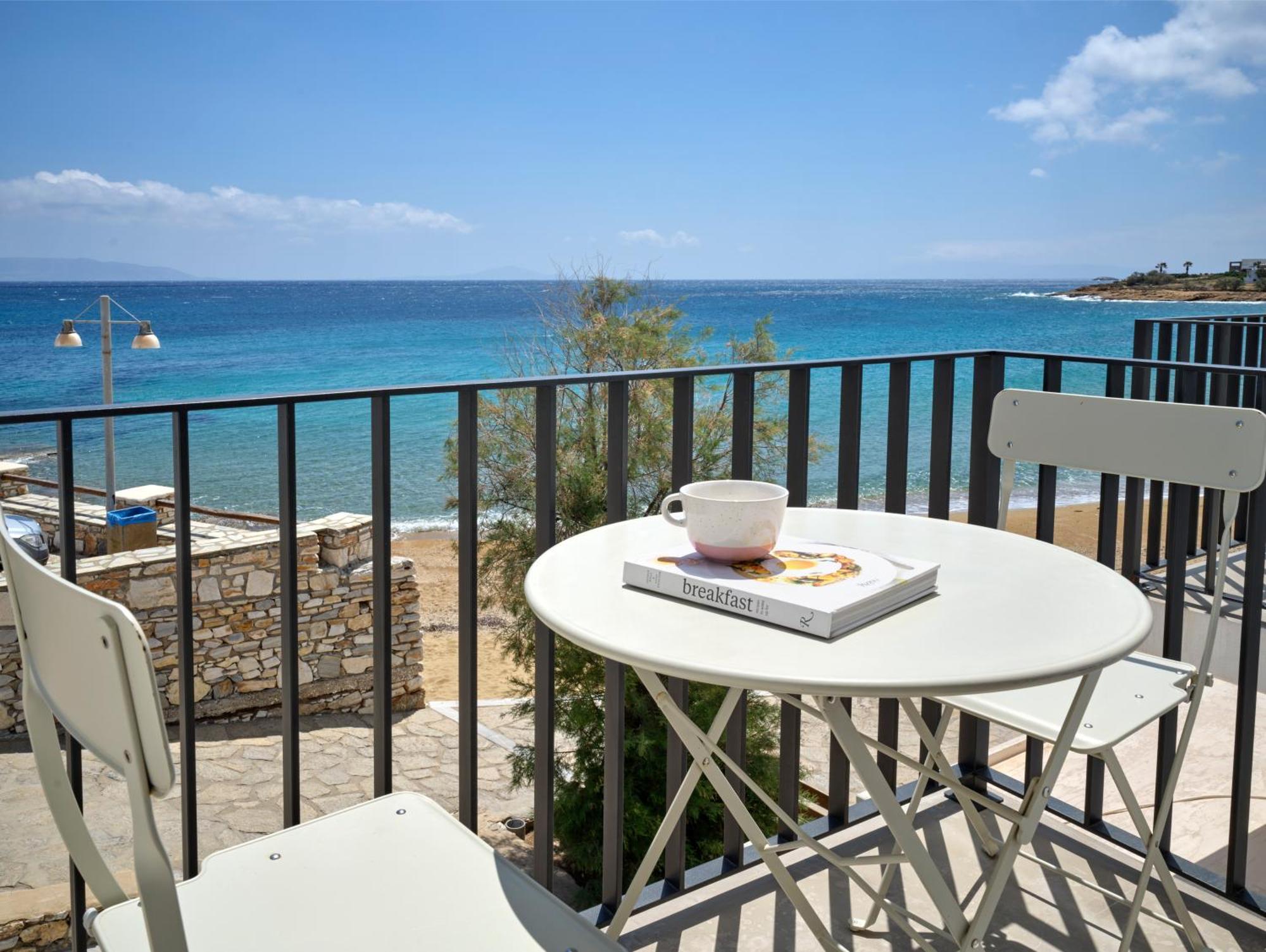 Magoo Suites Logaras Esterno foto